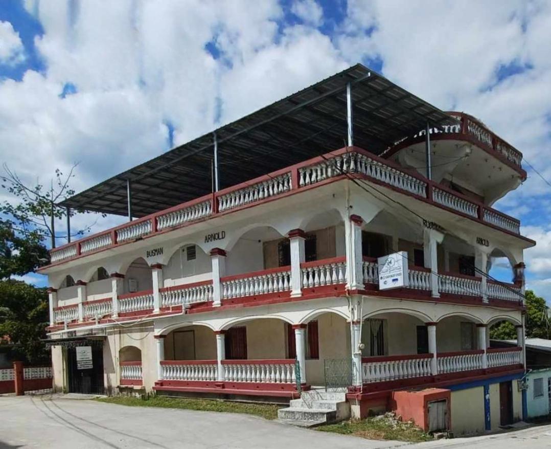 Arnold'S Guest House San Ignacio Eksteriør billede